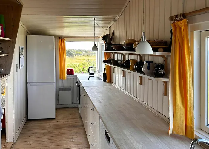 Wooden House With Panoramic View Over Kattegat Hébergement de vacances