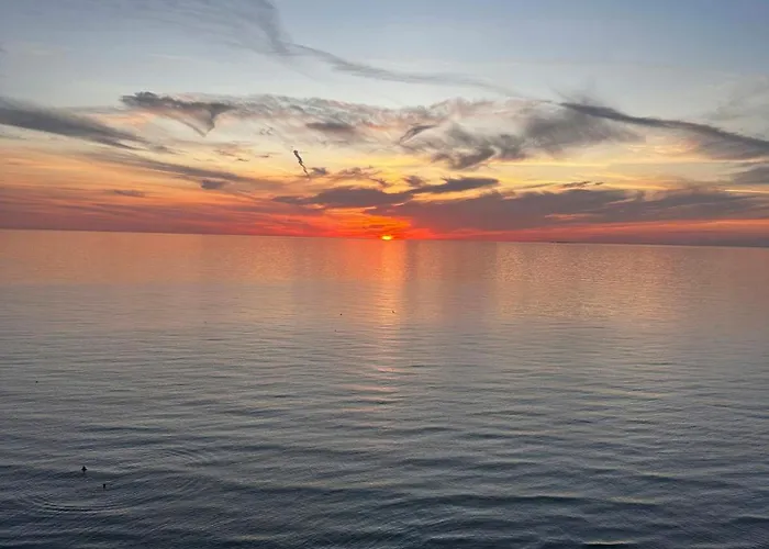 Wooden House With Panoramic View Over Kattegat * Hundested