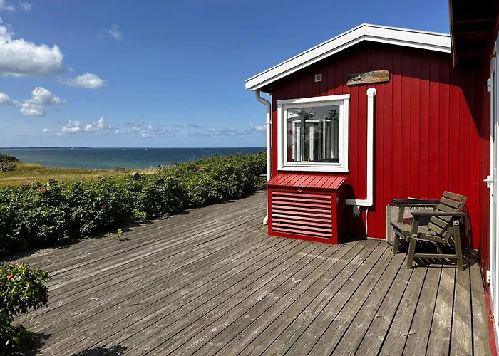 Hébergement de vacances Wooden House With Panoramic View Over Kattegat Hundested