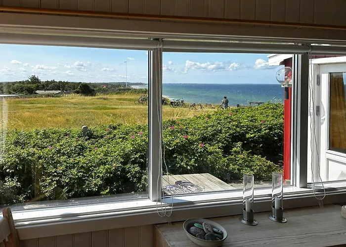 Hébergement de vacances Wooden House With Panoramic View Over Kattegat Hundested